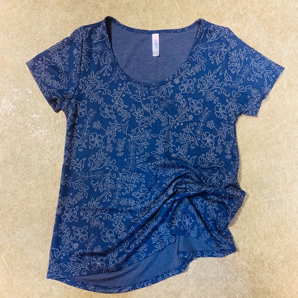 LulaRoe Classic T